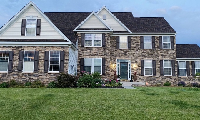 Martinsburg House | Beautiful Private Home in Eastern Panhandle