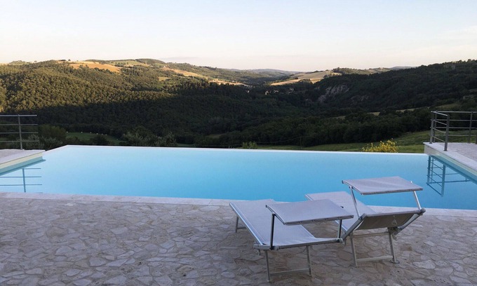 San Venanzo Villa | Beautiful private villa for 8 guests with WIFI, private pool, TV, panoramic view and parking
