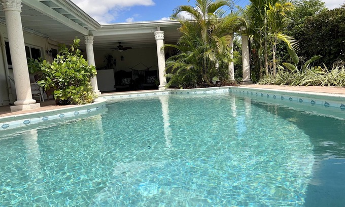 Flagami House | Beautiful private House With a Pool In Miami