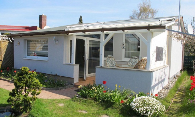 Loissin House | Beautiful private villa for 4 guests with WIFI, A/C, TV, terrace and pets allowed