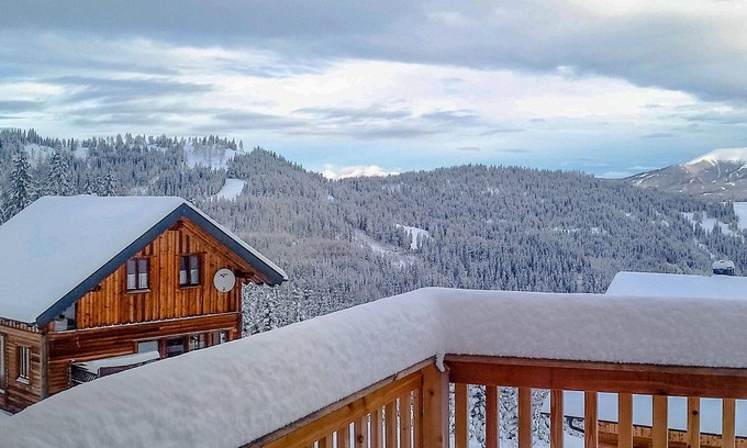 Bad Sankt Leonhard im Lavanttal House | Beautiful private villa for 8 guests with WIFI, TV, terrace and panoramic view