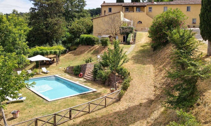 Peccioli Villa | Beautiful private villa with WIFI, private pool, A/C, TV, pets allowed, panoramic view and parking
