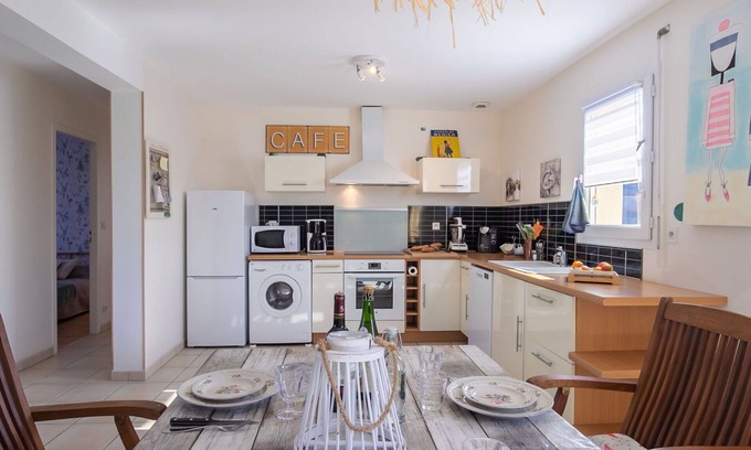 Porspoder House | Beautiful private villa for 6 people with WIFI, TV, patio and parking