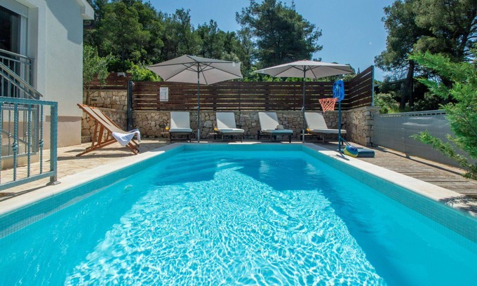 Bilice House | Beautiful private villa for 8 guests with WIFI, private pool, A/C, TV and terrace