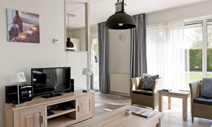 Eernewoude House | Beautiful private villa for 6 guests with WIFI, TV, terrace and parking