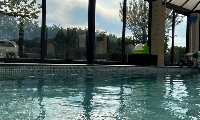 Montcorbon House | Beautiful property 1h from Paris with heated indoor pool