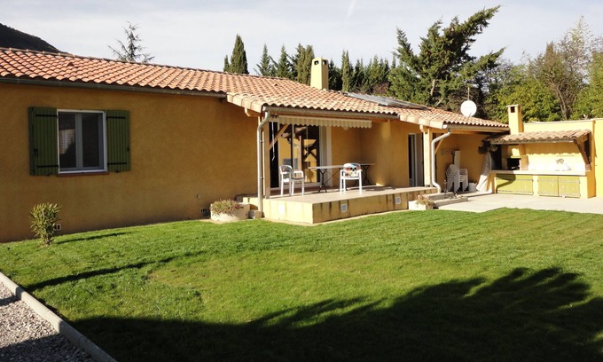 Condorcet House | Beautiful property with swimming pool near NYONS in the Drôme Provençale