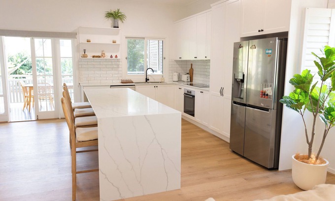 Bulimba House | Beautiful Queensland Getaway | In the Heart of Bulimba
