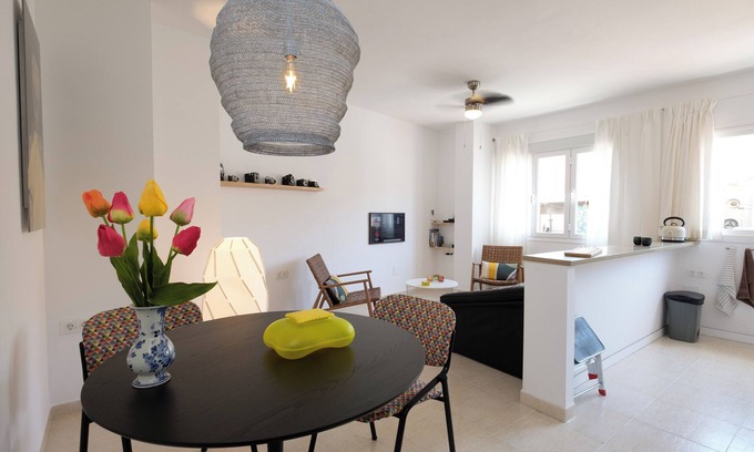 Capuchinos Apartment | Beautiful, Quiet Duplex Apartment in Malaga with Private Terrace