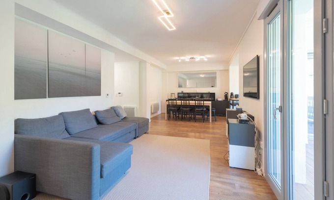 Bagneres-de-Bigorre Apartment | Beautiful renovated apartment in Bagnères-de-Bigorre, 7 guests, mountain view, terraces