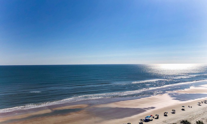 Daytona Beach Shores Condo | Beautiful, Recently updated Condo! - GORGEOUS Ocean Views!