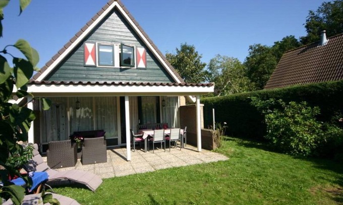 Sint Maarten House | Beautiful recently renovated holiday home for 9 people