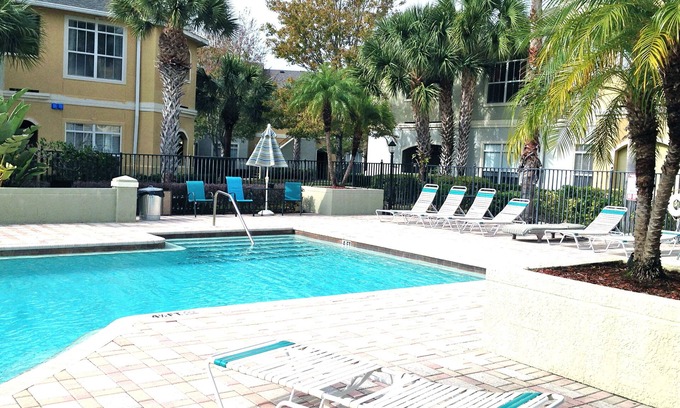 Clearwater Condo | Beautiful relaxing holiday near the beach