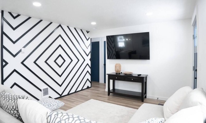 Spokane Valley House | Beautiful Remodeled Home! 3 BD, 1 BTH w/Hot Tub!