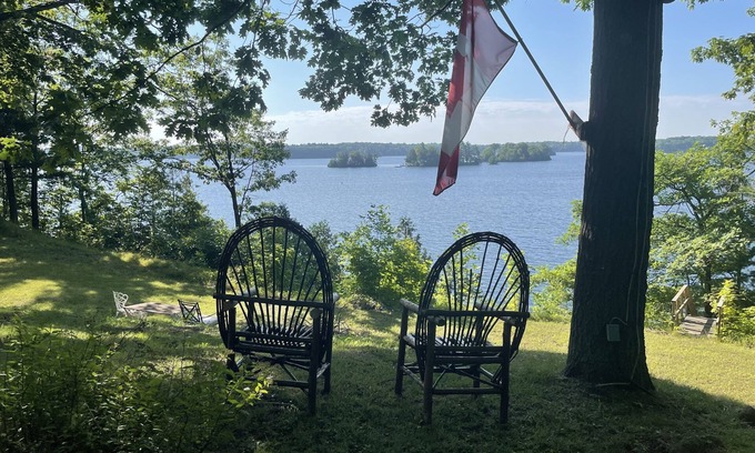 Rideau Lakes Cottage | Beautiful Remodelled Private Cottage on the Upper Rideau Lake