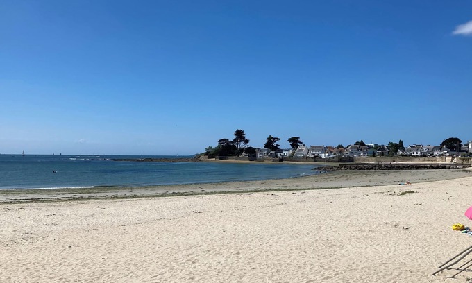Lorient Apartment | Beautiful renovated apartment 5 minutes from the beach
