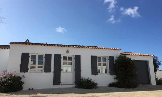 Ars-en-Re House | Beautiful retaise house with garden in Ars