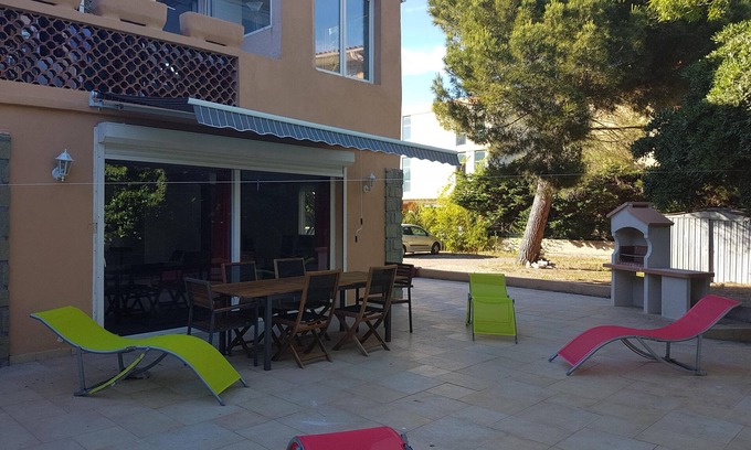Frejus Port Apartment | Beautiful room, private entrance, villa Port-Fréjus