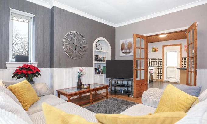 Gilmerton House | Beautiful Rooms in Edinburgh Cottage Guest House - Free Parking