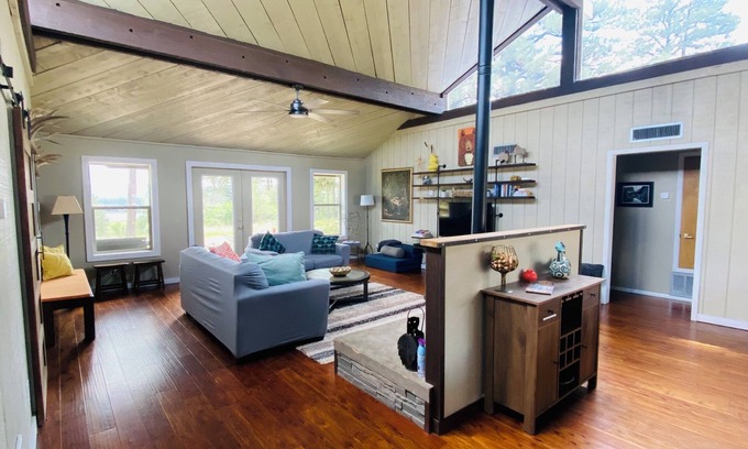 Pagosa Springs House | BEAUTIFUL Rustic/Modern Remodel - IDEAL Location!