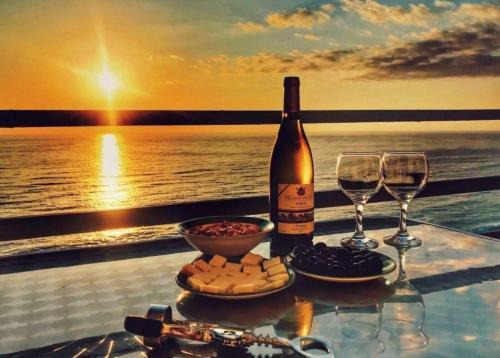 Kvariati Apartment | Beautiful sea view apartment in Gonio
