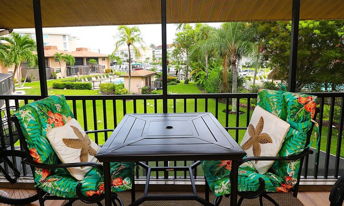 Marco Island Condo | Beautiful Seasonal Condo at the Lido Club – Marco Island