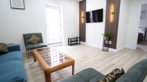 Rosemount Apartment | Beautiful Separate Unit, GrandRiver & Kiwanis Park