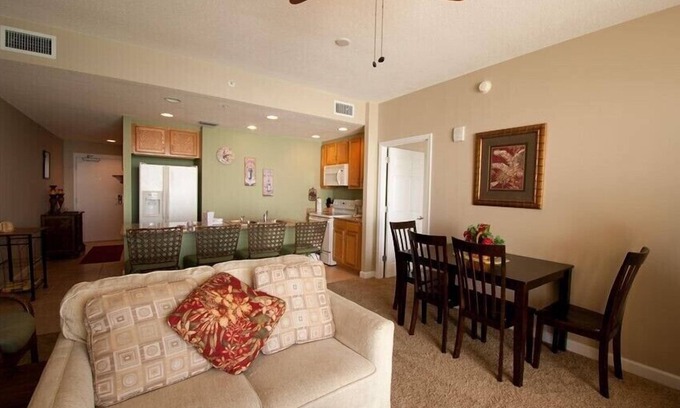 Panama City Beach Condo | Beautiful Spacious Ocean Front 2 Bed 2 Bath Condo 9th Floor