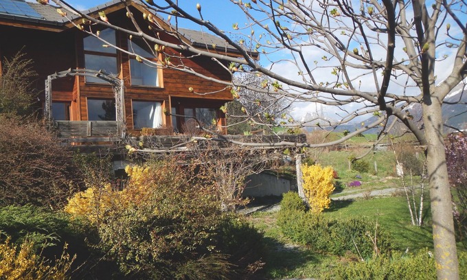 Embrun Ski Chalet | Beautiful spacious chalet with rare panoramic view, & Lac de Serre Ponçon