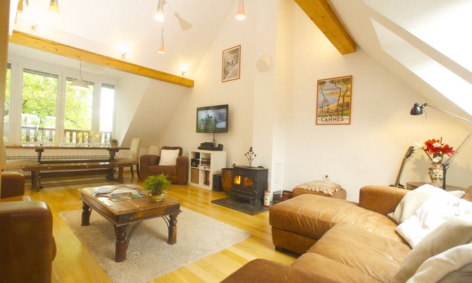 Bovec House | Beautiful Spacious Family Chalet. Quiet location in Bovec Centre. Mountain Views