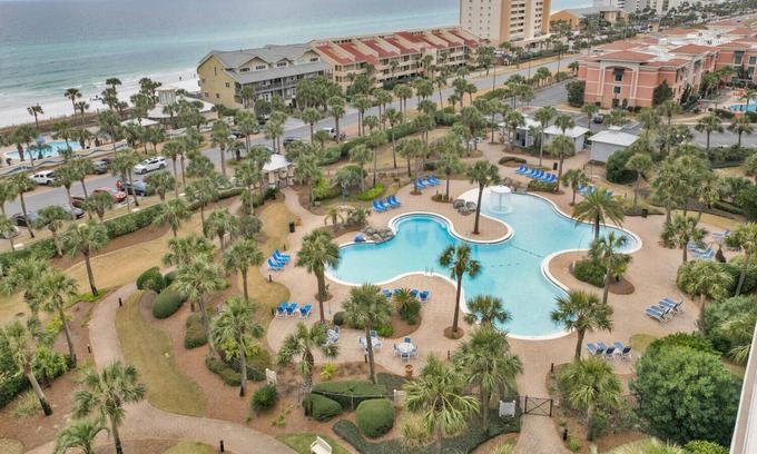 Fort Walton Beach - Destin Condo | BEAUTIFUL STERLING SHORES GULF FRONT CONDO!