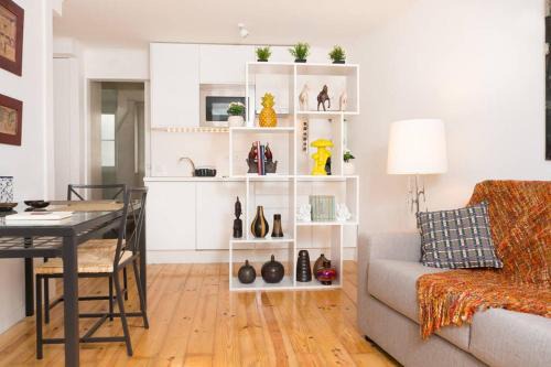 Santa Maria Maior Apartment | Beautiful Studio in Historic Alfama