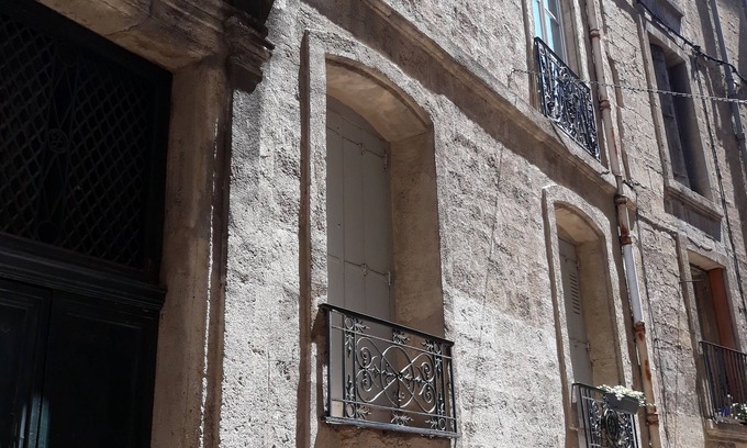 Montpellier City-Centre Apartment | BEAUTIFUL T2 45m2 HISTORICAL CENTER - ECUSSON