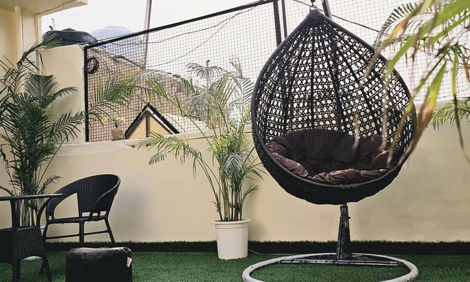 RK Puram Apartment | Beautiful Terrace Apartment! Park Facing! GK 1 Enclave by HostMyStay