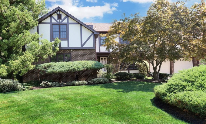 Mantua House | Beautiful Tudor Style Home in a great neighborhood