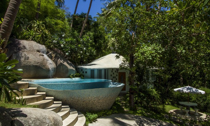 Koh Tao Villa | Beautiful, Two Bedroom With Award Winning Private Infinity Edge Swimming Pool!