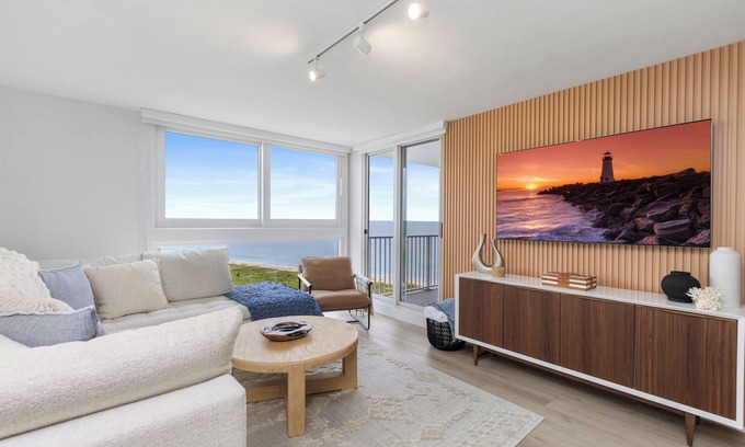 Fort Pierce Shores Condo | Beautiful updated 2/2 Condo, Ocean views, balcony, tennis/pickle ball, gym &more