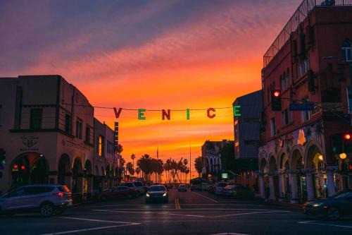 Marina del Rey Apartment | Beautiful Venice Beach