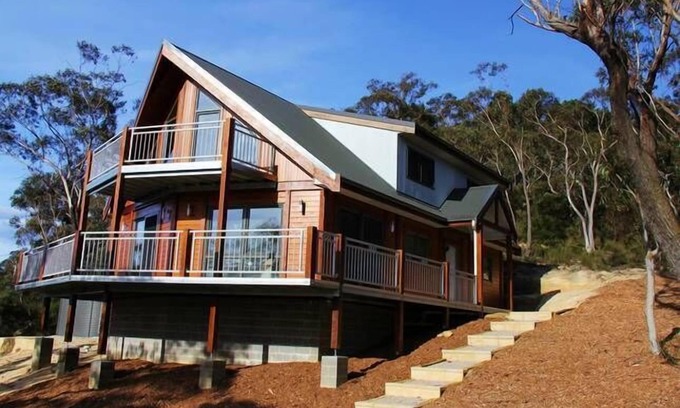 Mount Victoria House | Beautiful Views over the Kanimbla Valley