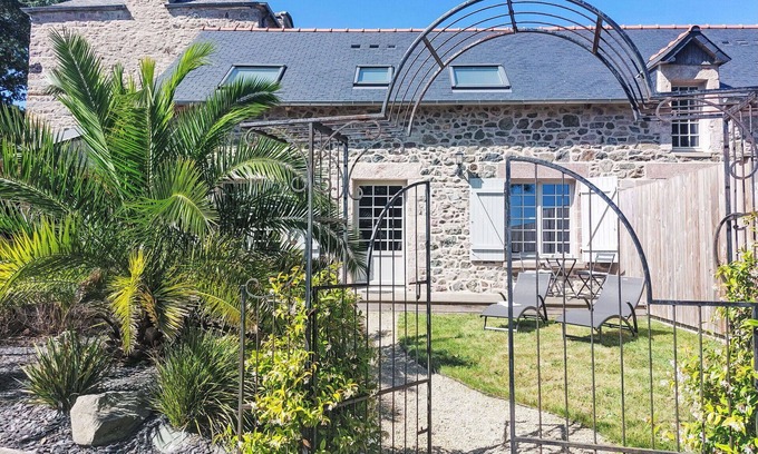Plurien House | Beautiful villa for 3 guests with WIFI, TV and patio