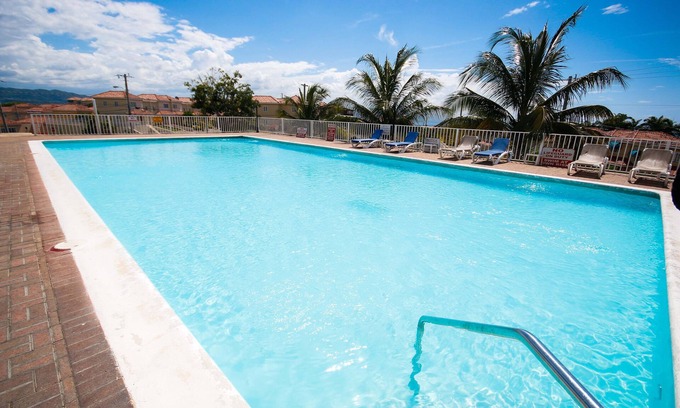 Mango Walk House | Beautiful Villa in Exotic Tropical Paradise - Gated Community