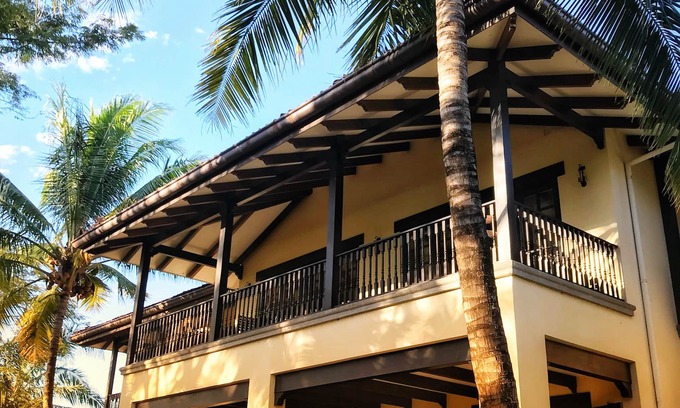Tamarindo House | Beautiful Villa in Hacienda Pinilla - Walk to Beaches - Close to Beach Club