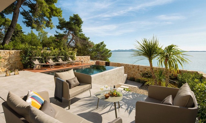 Petrcane Villa | Beautiful Villa Pinea
