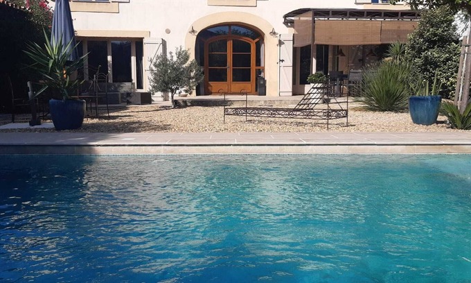 Peret House | Beautiful vineyard house completely renovated