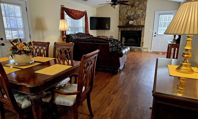 Hayesville Cabin | Beautiful Water-Front Cabin with Firepit in Hayesville NC