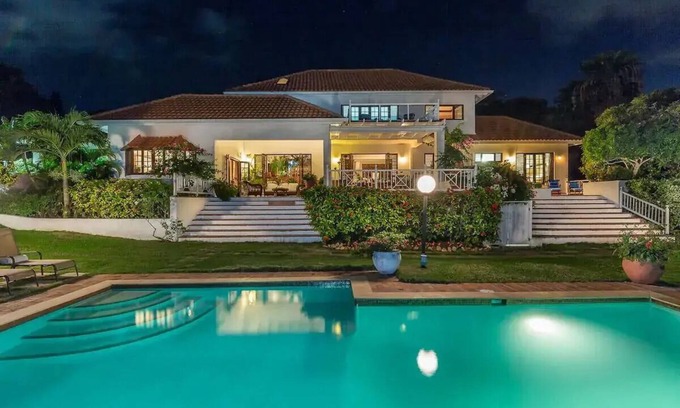 Montego Bay Villa | Beautiful, Well-Appointed Villa With Excellent Staff and Magnificent Sea Views