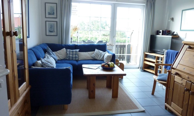 Loog House | Beautiful, well split house right on the dunes, mudflats view, garden