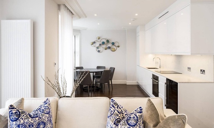 Ravenscourt Park Apartment | Beautiful West London 3 bed Apartment