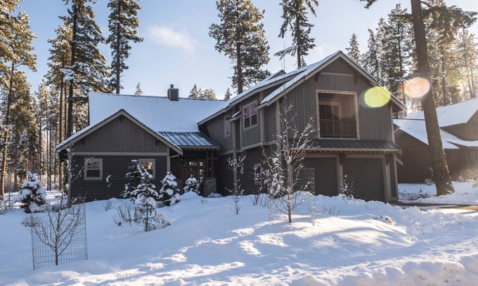 Cle Elum House | BEAUTIFULLY APPOINTED GOLF COURSE HOME, CLOSE TO EVERYTHING, MANY EXTRAS!10 STAR