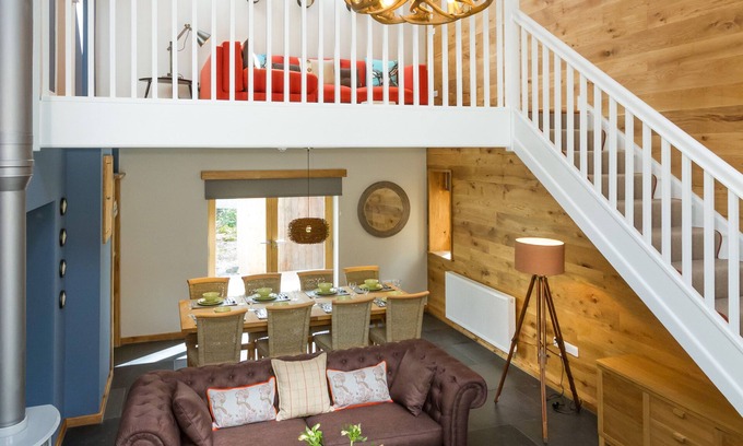 Ambleside House | Beautifully Converted Property On The Prestigious Pullwood Bay Estate, Ambleside